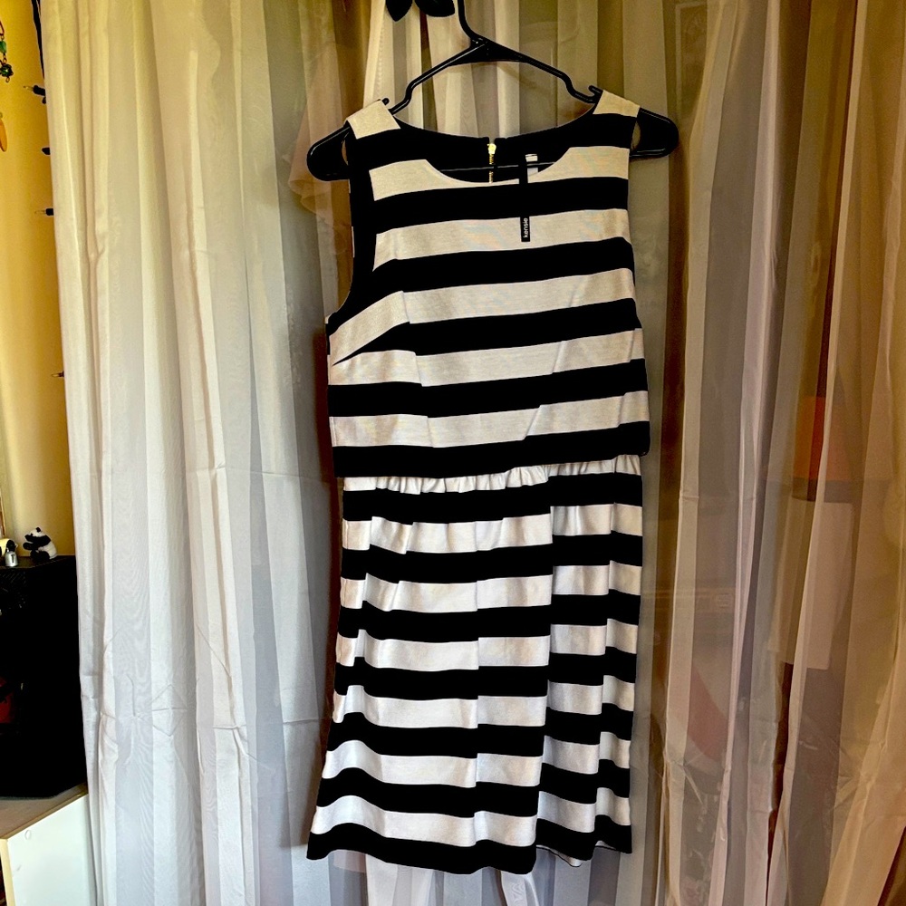 Kensie black and white striped dress